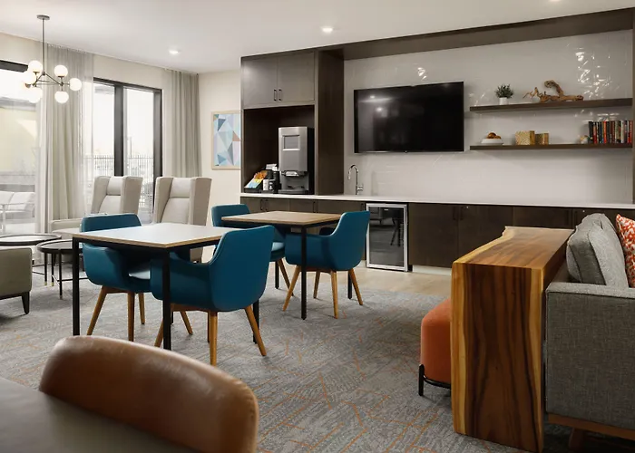 Waterwalk Extended By Wyndham N Happy Valley Hotel