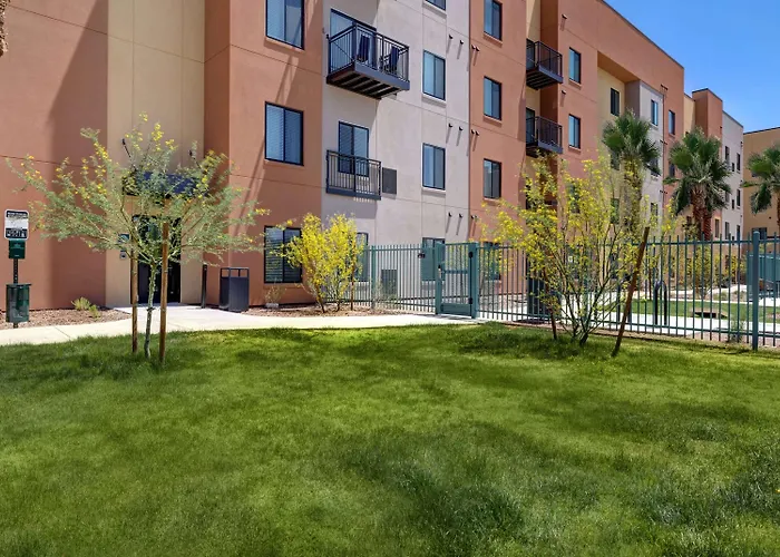 Hotel Waterwalk Extended By Wyndham N Happy Valley 3*